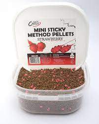Mini sticky method pellets strawberry